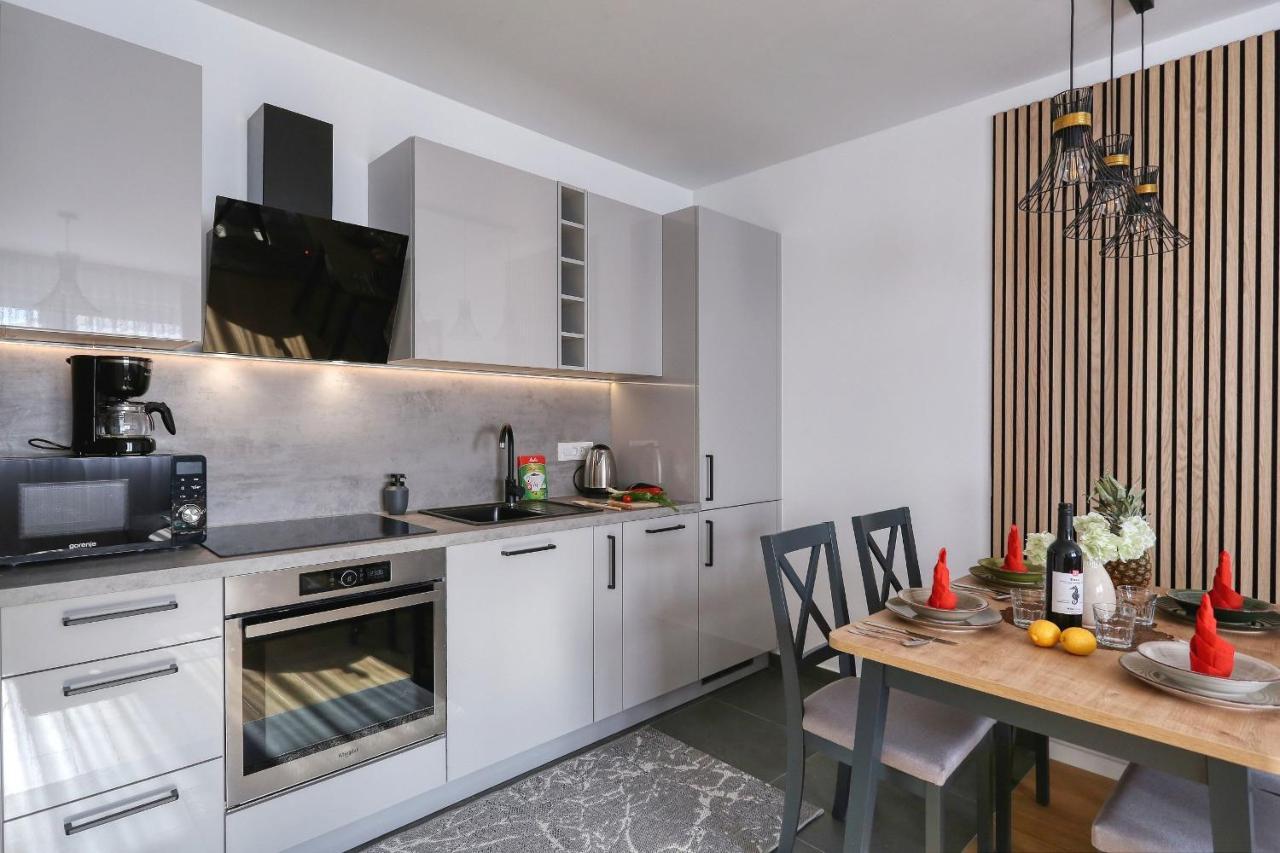 Apartments Perla With Free Parking Zadar Buitenkant foto
